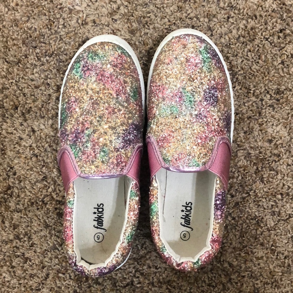 Glitter shoes, size 5